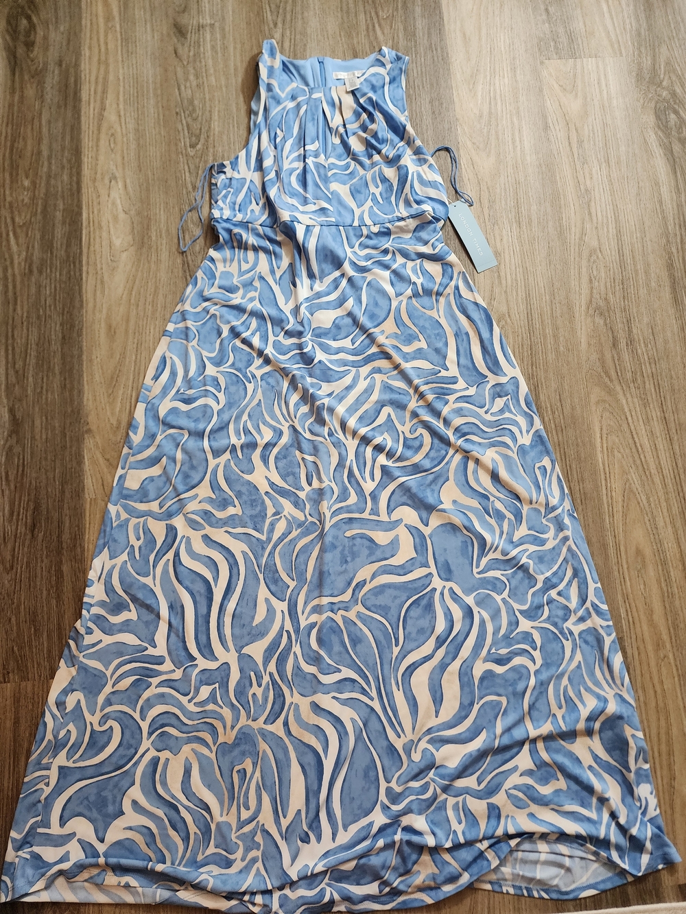 London Times Blue and White Abstract Sleeveless Maxi Dress
